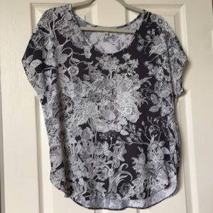 Women’s blouse